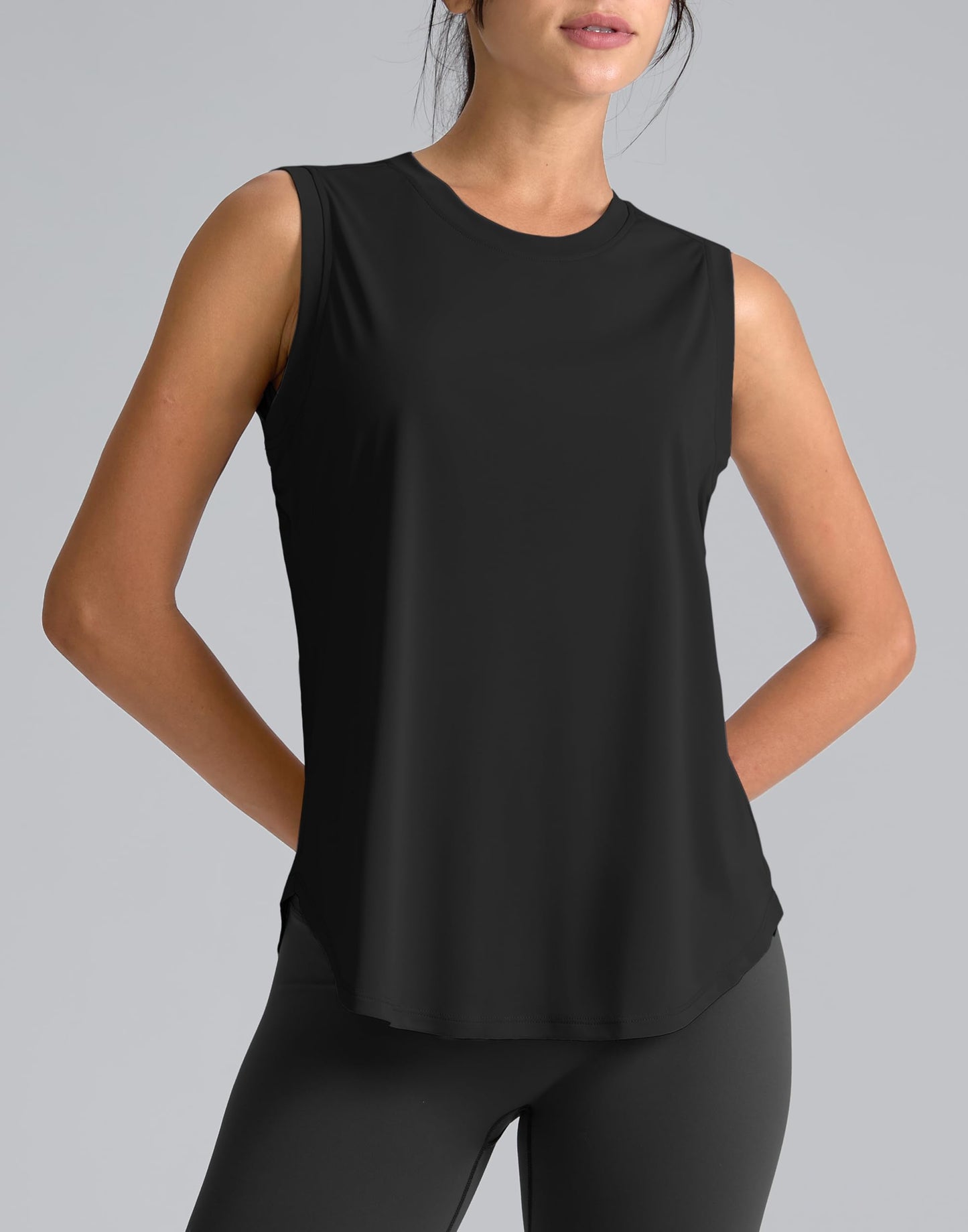 SANTINY Women's Sleeveless Workout Tops Breathable Lightweight Active Tennis Yoga Shirts Athletic Running Tank Tops for Women (Black_XL)