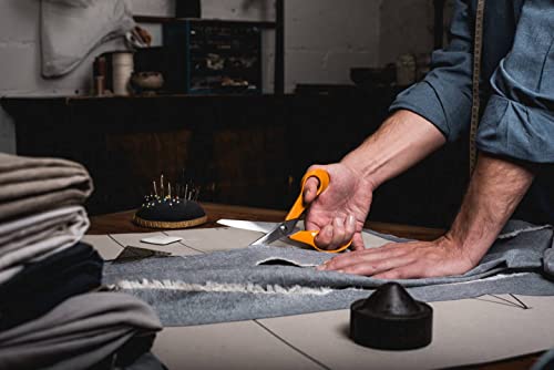 Fiskars Universal Scissors for Handcraft, Sewing and Office Work, Classic, Length: 21 cm, for Right-Handers, Orange, 1005148