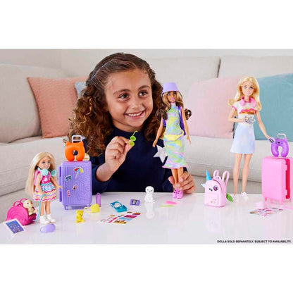 Barbie Chelsea Doll & 6 Accessories, Travel Set with Puppy, Pet Carrier & Backpack that Opens & Closes, Blonde Small Doll