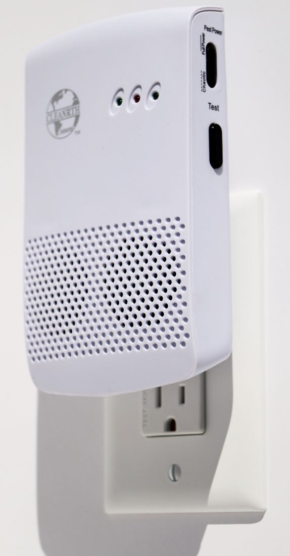 CLEANRTH CIN009 Industrial Electronic Pest Repelling System - Demands Insects, Bats, and Rodents to Flee