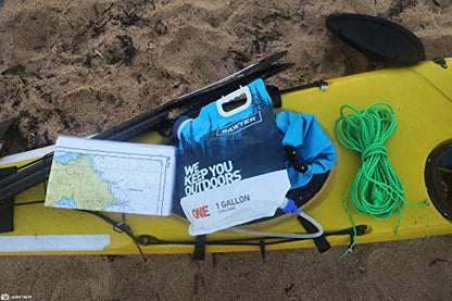 Sawyer Products SP160 One Gallon Gravity Water Filtration System w/Dual-Threaded Mini Filter, Blue/White/Clear