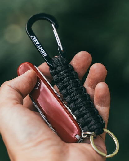 REHTAEL Keychain Paracord Carabiner Men/Women, Military Braided Heavy Duty Key Chain w/Belt Clip D-Ring for Car Keys, Keychain Strap for Backpack Camping Hiking, 4Pcs (4*Black)