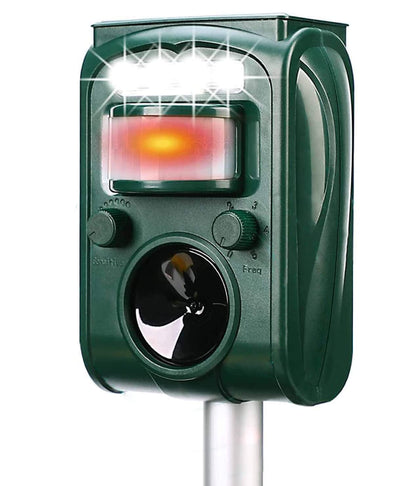 Solar Ultrasonic Animal Repeller, Cat Repellent, Motion Detection, Siren and Flash Repel. Dog, Squirrel, Deer, Raccoon, Skunk, Rabbit, Fox, etc