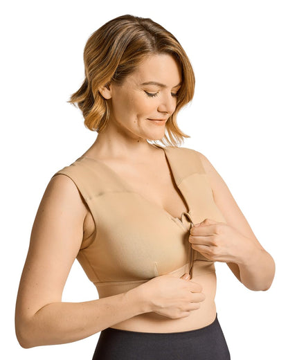 Tommie Copper Shoulder Support Compression Bra with Front Zipper Closure - Wireless Posture Corrector & Back Support Bra, Ideal for Gardening, Yoga, and Sports, UPF 50 - Nude, Medium