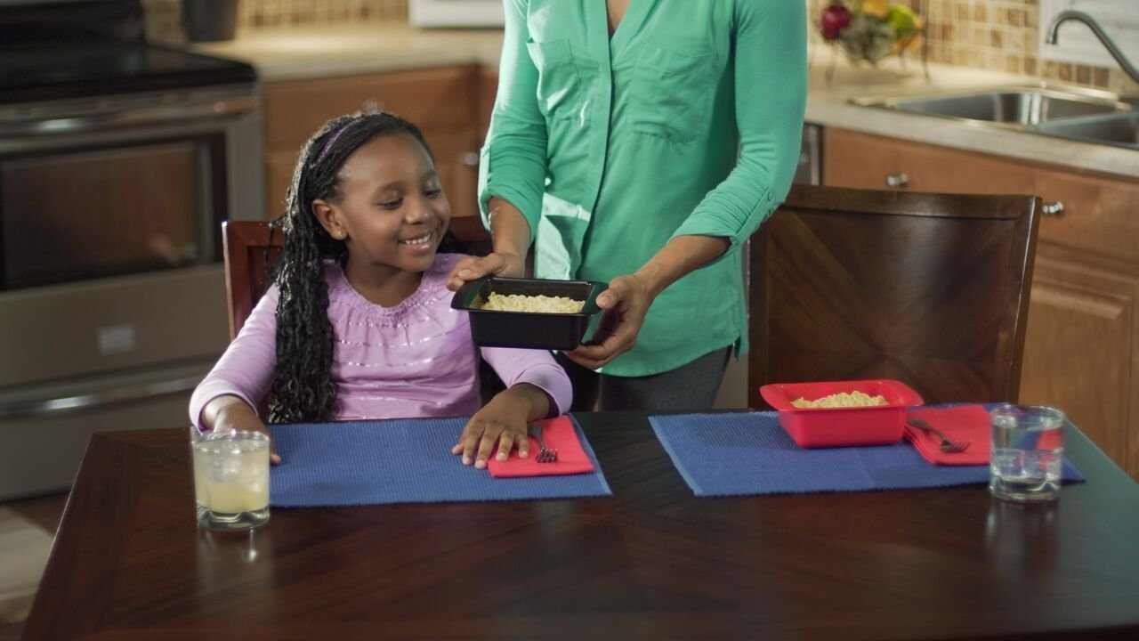 Rapid Ramen Cooker - Microwave Ramen in 3 Minutes - BPA Free and Dishwasher Safe (Red, 1-pack)