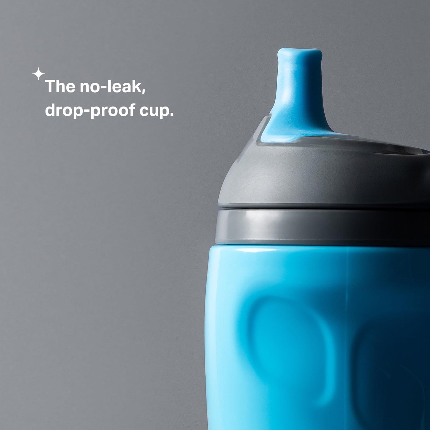 Tommee Tippee Insulated Sportee Bottle, for 12m+, 9oz, Pack of 2 Non-Spill Toddler Water Bottles, Orange and Blue, with Two-Piece Valve to Help Stop Spills, Bite-Resistant Spout and Easy-Hold Handle