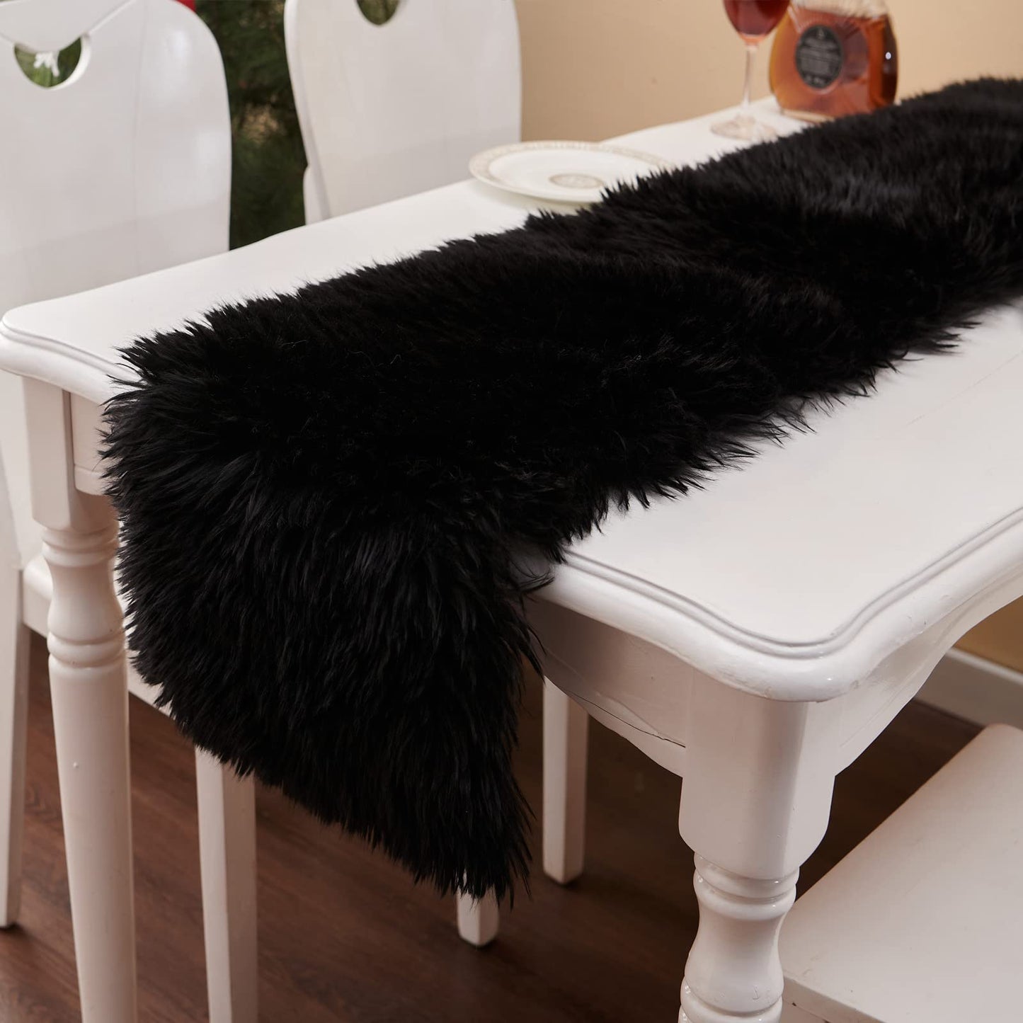 Table Runner, Modern Black Thanksgiving Fur Table Runners for Christmas Wedding Party Holiday Birthday Home Farmhouse Dining Coffee Table Decor, Decoration Rug Bed Runner for Table