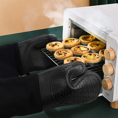 sungwoo Extra Long Silicone Oven Mitts, Heat Resistant Oven Gloves with Quilted Liner Non-Slip Textured Grip Perfect for BBQ, Baking, Cooking and Grilling - 1 Pair 14.6 Inch Black