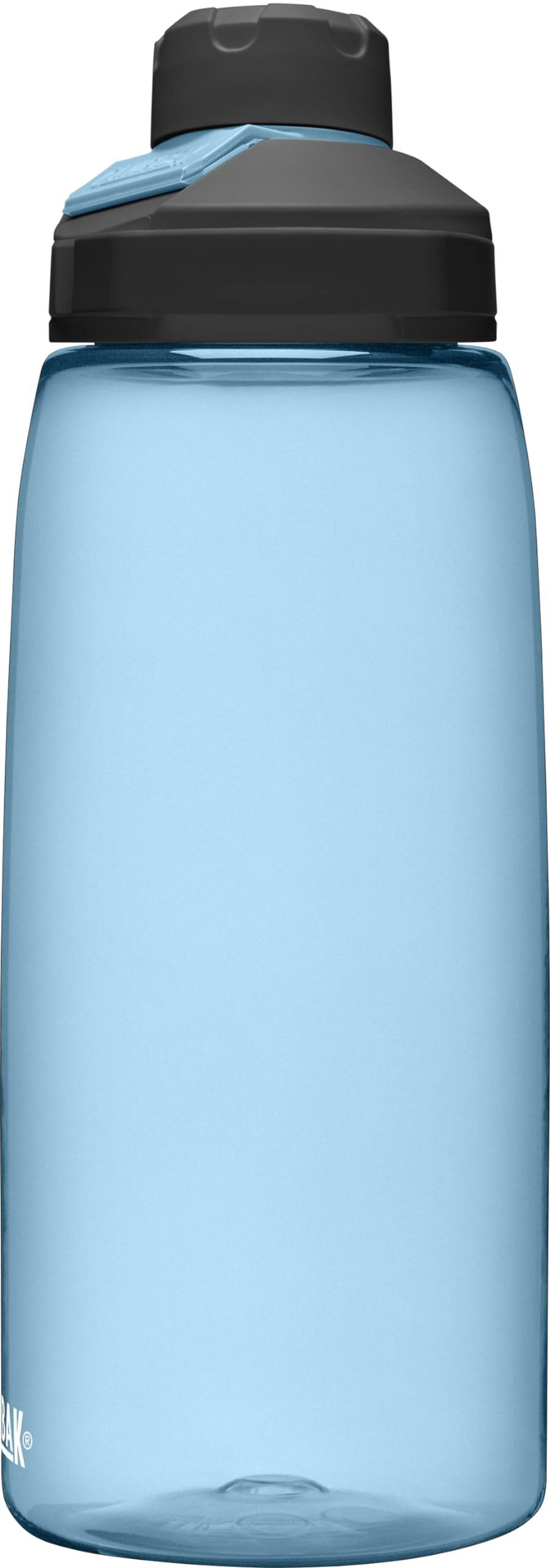 CamelBak Chute Mag BPA Free Water Bottle with Tritan Renew - Magnetic Cap Stows While Drinking, 32oz, True Blue
