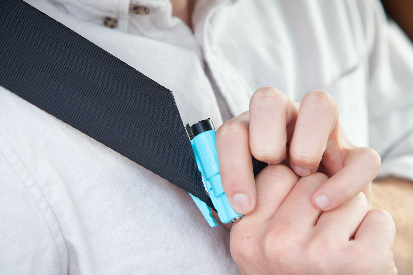 resqme The Original Emergency Keychain Car Escape Tool, 2-in-1 Seatbelt Cutter and Window Breaker, Made in USA, Pink - Compact Emergency Hammer