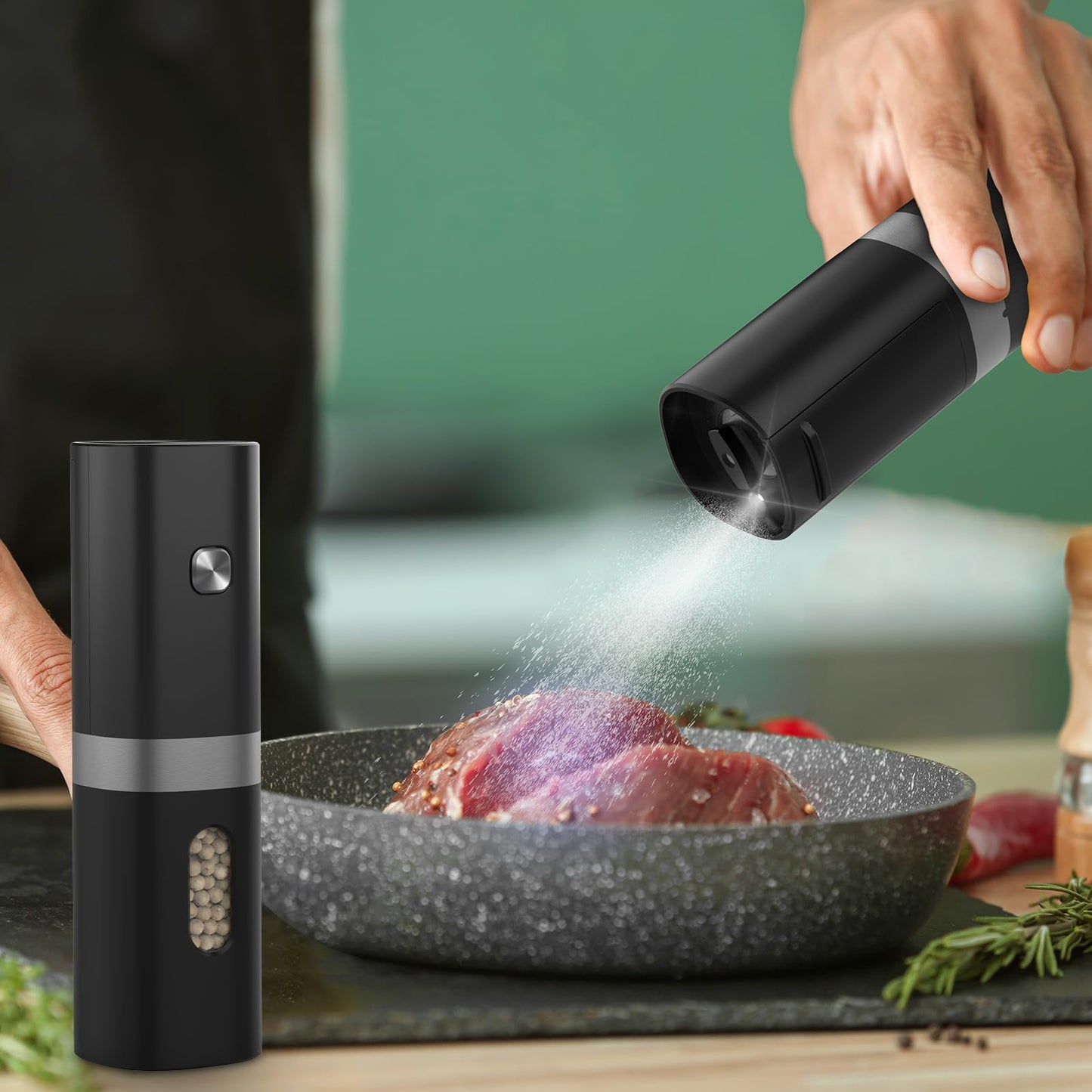 Syaws Electric Pepper and Salt Grinder 1 Pack,Battery Powered Pepper Grinders,Automatic Pepper Mill with LED Light,Adjustable Coarseness One-Hand Operation