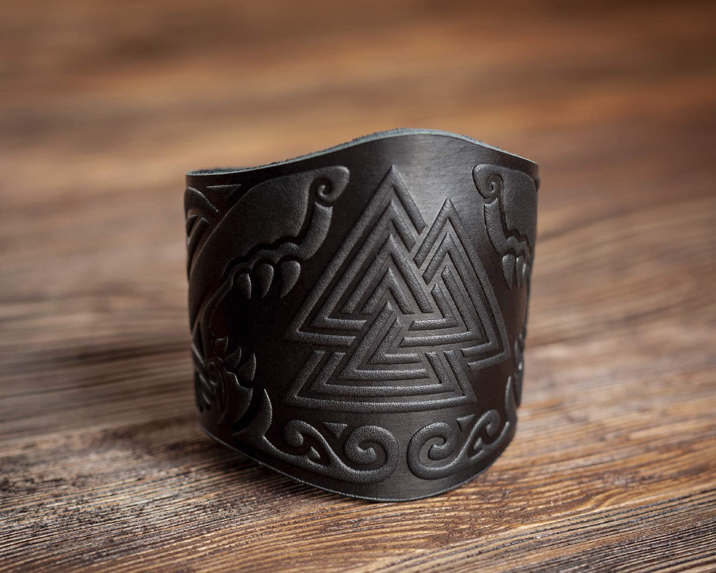 Stahlgilde 100% Real Leather Viking Cuff Bracelet - Handmade Valknut Black Wristband - Gift for Men Women - Genuine Leather Viking Punk Lv Axe Сuffs - Size M for wrist 6.5"-7.5" 90wc