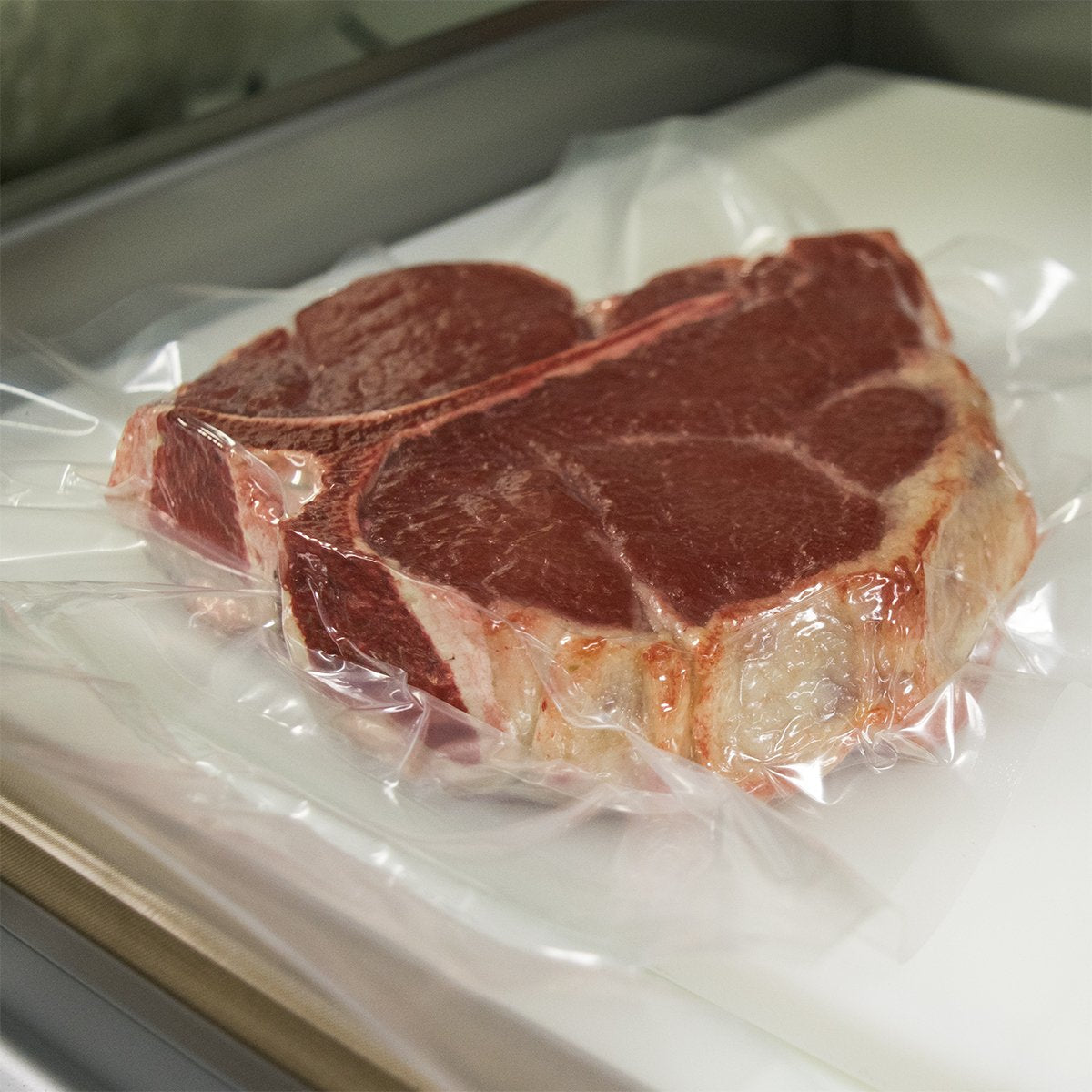 UltraSource - Chamber Machine Pouches 3 Mil Thickness, 8" x 12", Pack of 250 Vacuum Chamber Pouches, BPA-Free Pre-Cut Chamber Vacuum Sealer Bags with tear notch