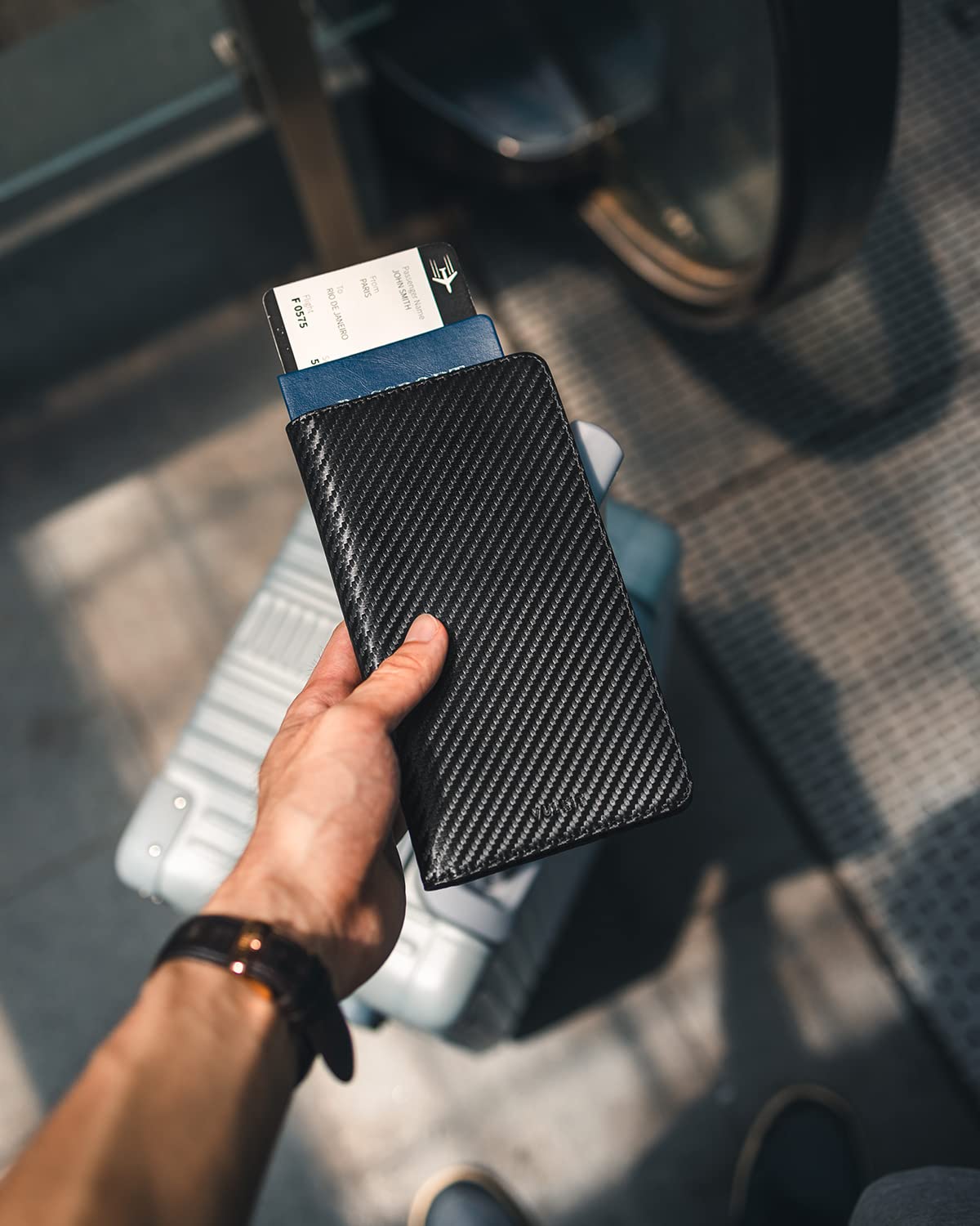 VULKIT Passport Wallet RFID Blocking Travel Wallet for Men & Women, Long Size, Carbon Fiber Black