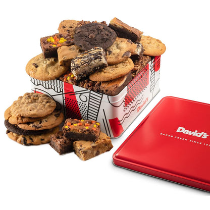 David’s Cookies Gourmet Assorted Cookies and Brownies Gift Basket - 12 x 1.5oz fresh baked cookies and 10 x 2oz individually wrapped brownies - Great for Sharing, Ideal Gift for All Special Occasions