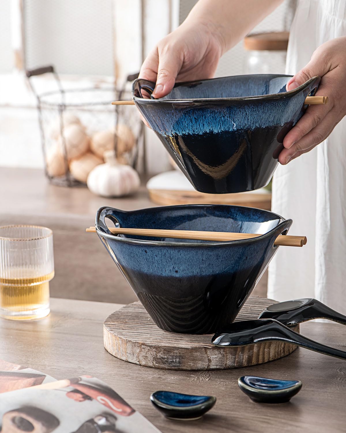 UNICASA Japanese Ramen Bowl Set with Chopsticks, Spoons and Rests, 26oz Deep Porcelain Noodle Bowl Set of 2 for Udon, Pho, Salad, Soup (Reactive Blue)