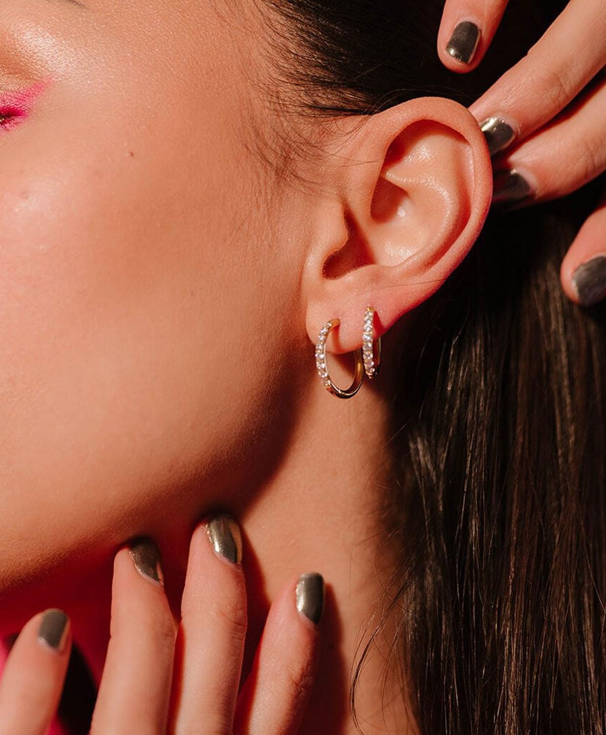 Small Gold Hoop Earrings for Women Men,14K Gold Plated in 316L Surgical Steel Hinge Huggie Hoop Earrings fit Cartilage Helix Tragus Sung Earlobe Lightweight Hypoallergenic Earrings (1 Pair-6mm)