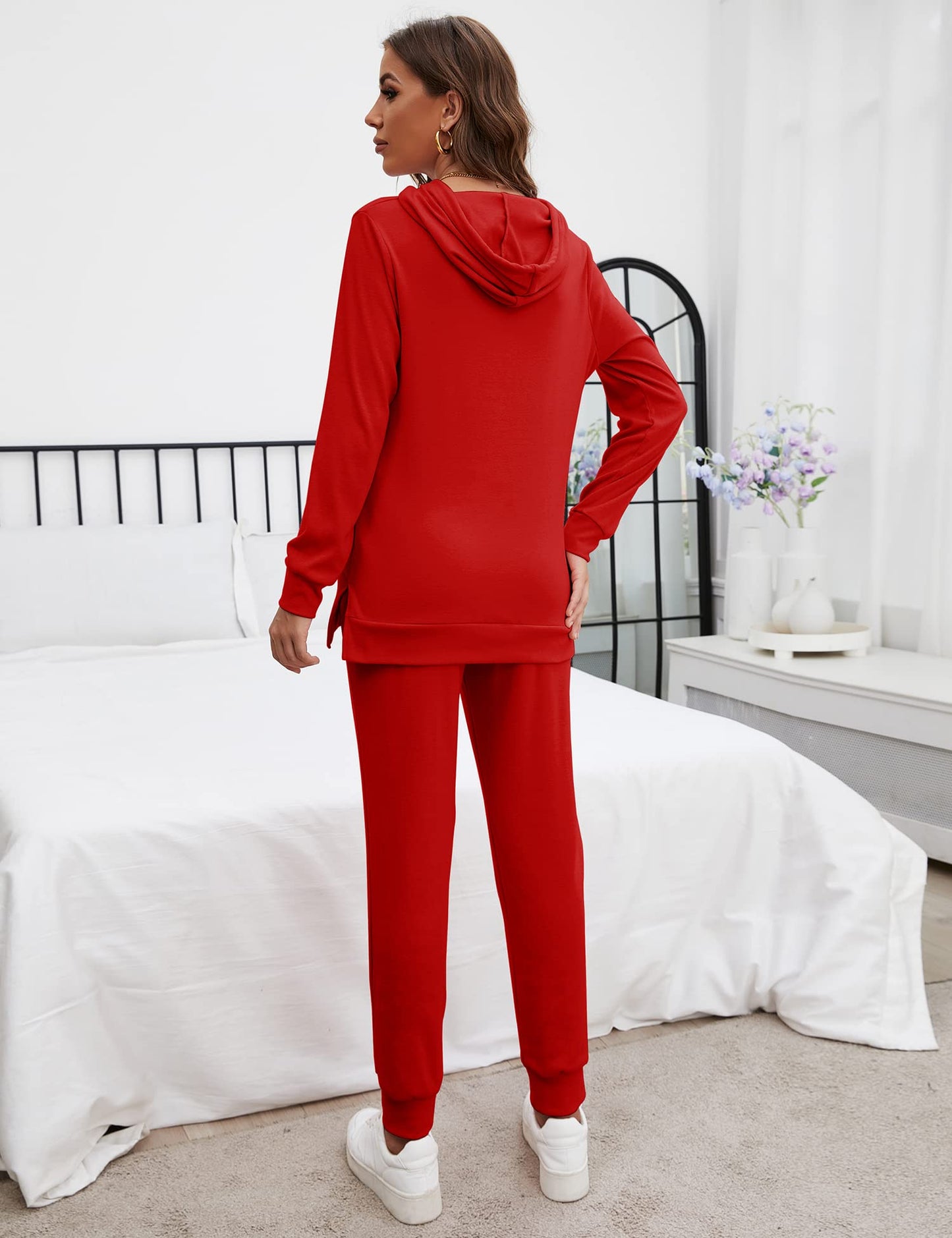 ZHENWEI Sweatsuits for Women Set Jogger Set Two Piece Tracksuit Casual Lounge Suit Long Pants Christmas Pajamas Workout Athletic Outfits Hoodie Pullover with Kangaroo Pockets (Red,X-Large)