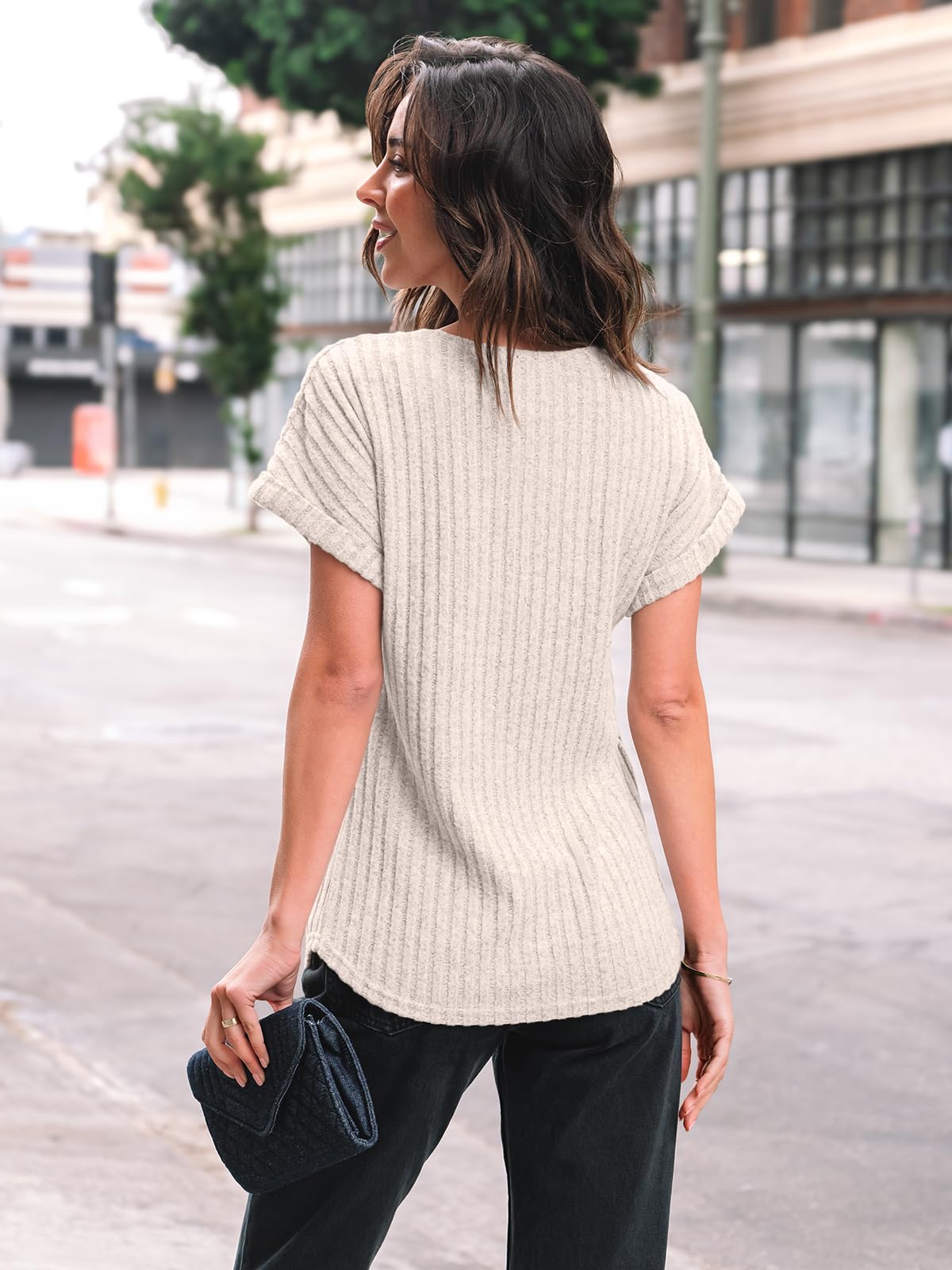 AUTOMET Women Textured Shirts Fall Sweaters Loose Fit Short Sleeve Tunic Tops 2025 Dressy Casual Business Blouses Apricot S