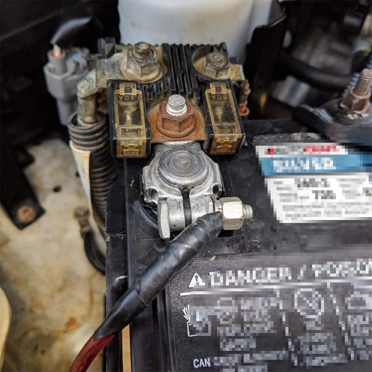 AUCELI Battery Terminal Connector, Top Post Battery Cable Terminal Clamp Set, Positive and Negative 1 Pair with 2 Washers, Good Contact Corrosion Resistance Car Accessories for SUV Van Motorcycle