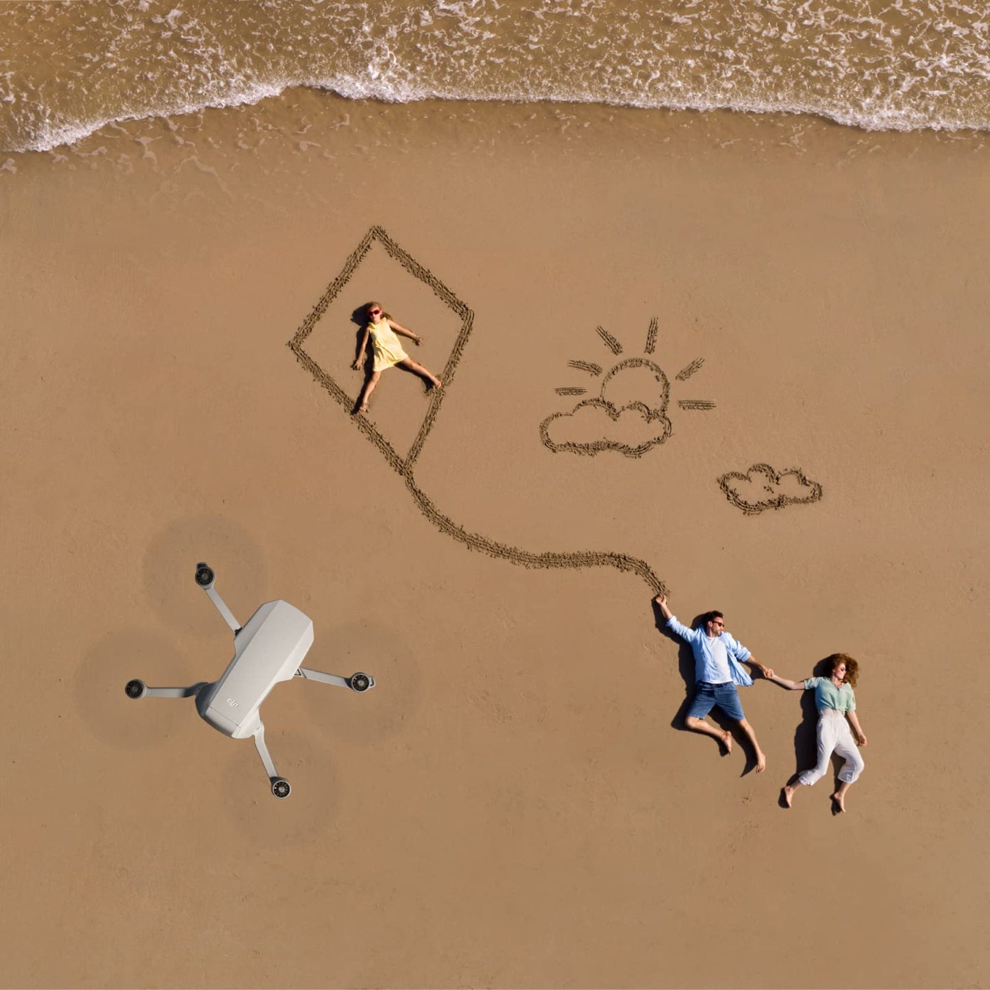 DJI Mini 2 – Ultralight and Foldable Drone Quadcopter, 3-Axis Gimbal with 4K Camera, 12MP Photo, 31 Mins Flight Time, OcuSync 2.0 10km HD Video Transmission, QuickShots Gray