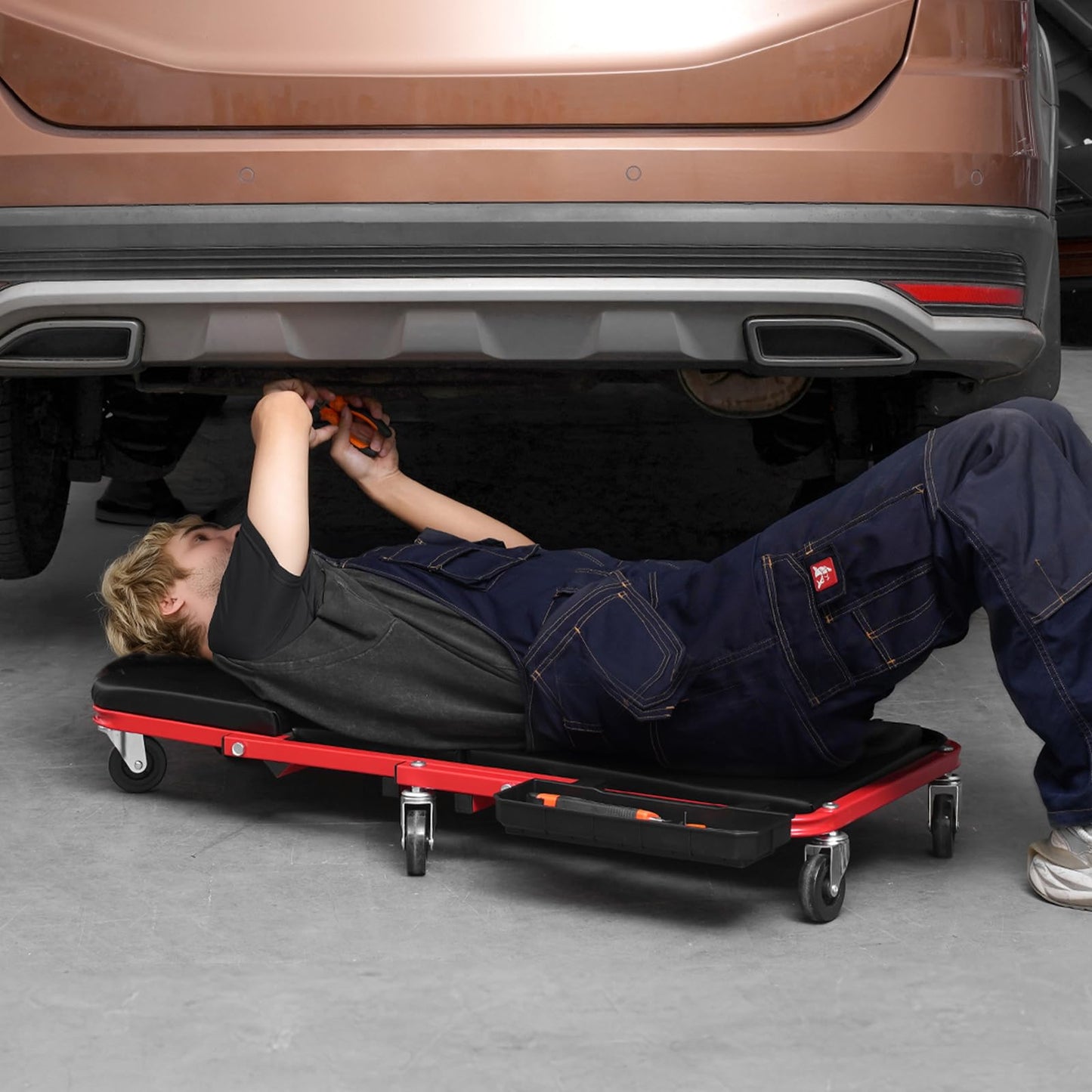 VEVOR Foldable Z Garage Creeper, 36 in, 300 lbs Load Capacity Rolling Folding Mechanic Creeper Stool, with 6 Wheels Tool Tray Padded Seat Steel Frame, Lay Down or Sit Chair for Garage Shop or Home