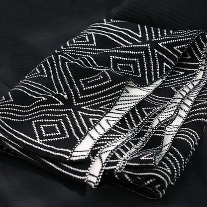 Black and White Throw Blankets Queen Size, Knitted Modern Patterned Throw Blanket, Soft Lightweight Woven Throw Blanket for Sofa Couch Bed and Living Room, Black&White (60x80 Inch)