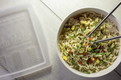 The Original Fasta Pasta Microwave Ramen Cooker w Lid and Built-in Strainer- No More Messes, Waiting for Water to Boil,or Sticky Noodles- Perfect Al Dente Pasta Every time- Patented, It Really Works