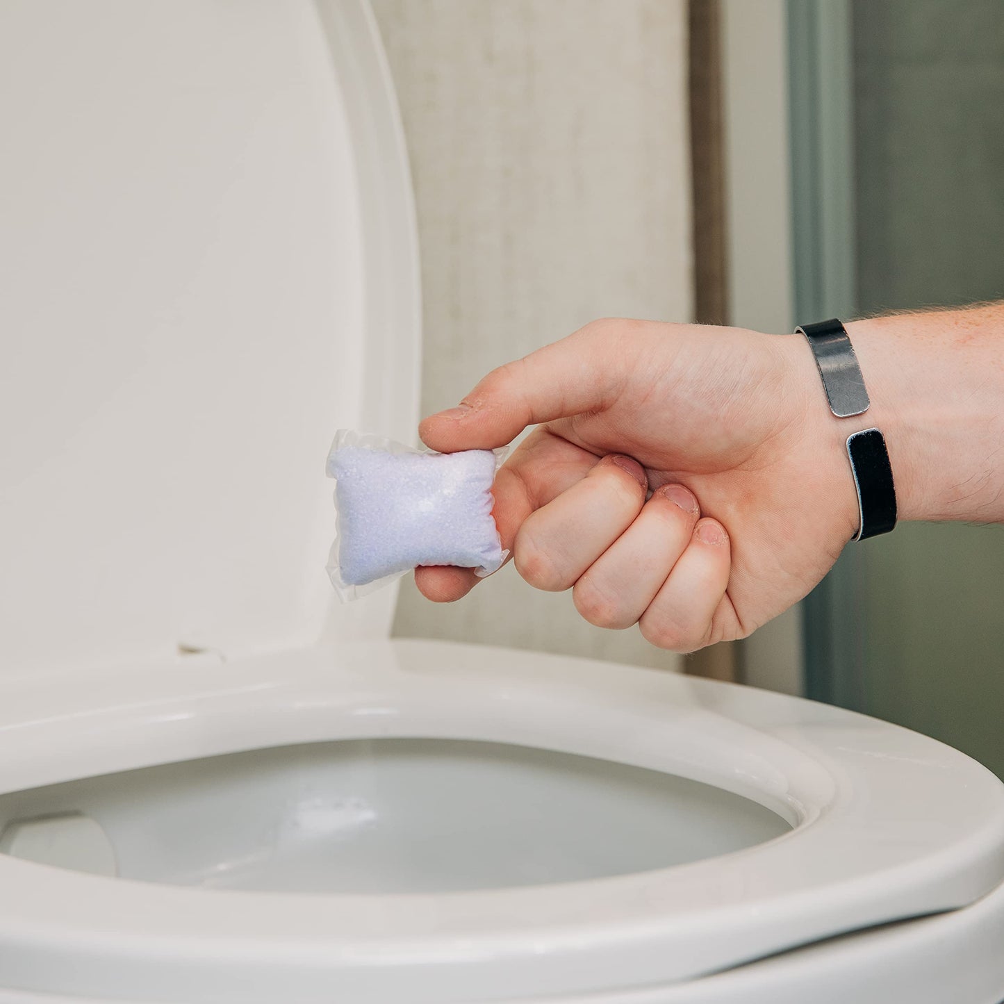 Camco TST MAX RV Toilet Treatment Drop-INs - Control Unwanted Odors and Break Down Waste and Tissue - Septic Tank Safe - Lavender Scent - 30-pack (41553)