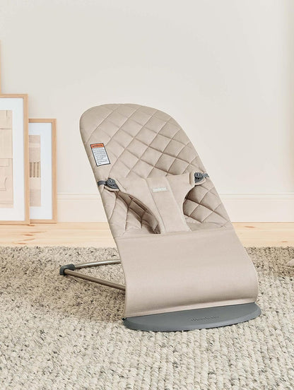 BabyBjörn Bouncer Bliss, Sand Gray, Woven, Classic Quilt | 2-in-1 Adjustable Baby Bouncer Seat and Toddler Chair, Newborn to Toddler (8-29 lbs), 4 Positions, Lightweight & Portable