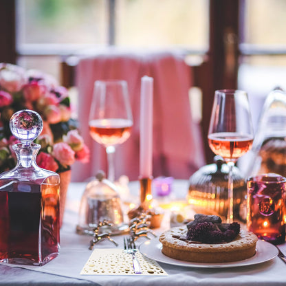 Stylish Gold Cocktail Napkins, 100 Disposable Party Napkins, Gold Dessert Napkins, 3-Ply, 5x5 Inch White and Gold Napkins, Disposable Wedding Cocktail Napkins, Party, Shower or Gold Beverage Napkins