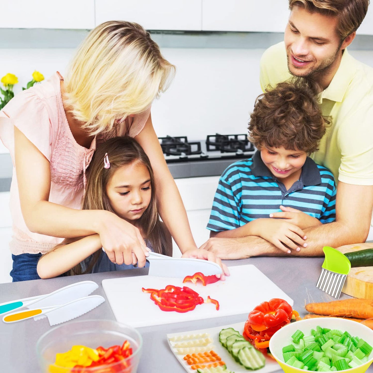 TAORISH 4 Pcs Kids Knife Set, Kids Kitchen Knife with Crinkle Cutter, Serrated Edges Plastic Toddler Chef Knife for Real Cooking & Cutting Fruit Bread