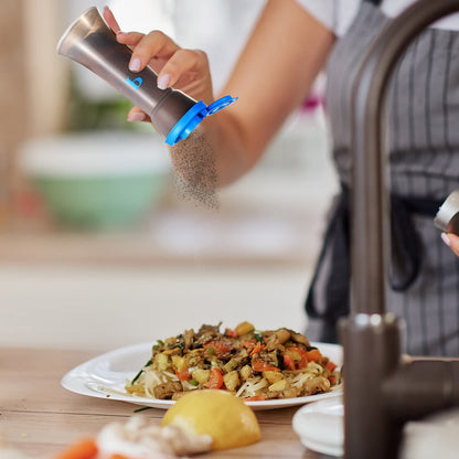 Romooa Set of 2 Plastic Salt and Pepper Shakers with Lids Large Hourglass Covered Moisture Proof Salt Shaker Pepper Container for Home Kitchen Restaurant Camping(Blue Red)