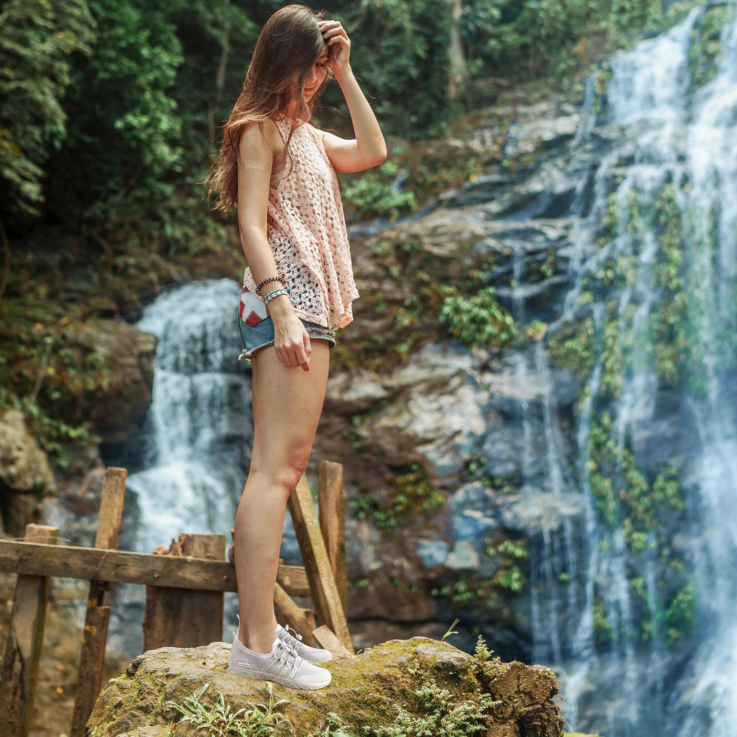 SEEKWAY Mens Womens Water Shoes Quick Dry Aqua Shoes Barefoot for Beach Surf Hiking Pool Water Sports AD051 White