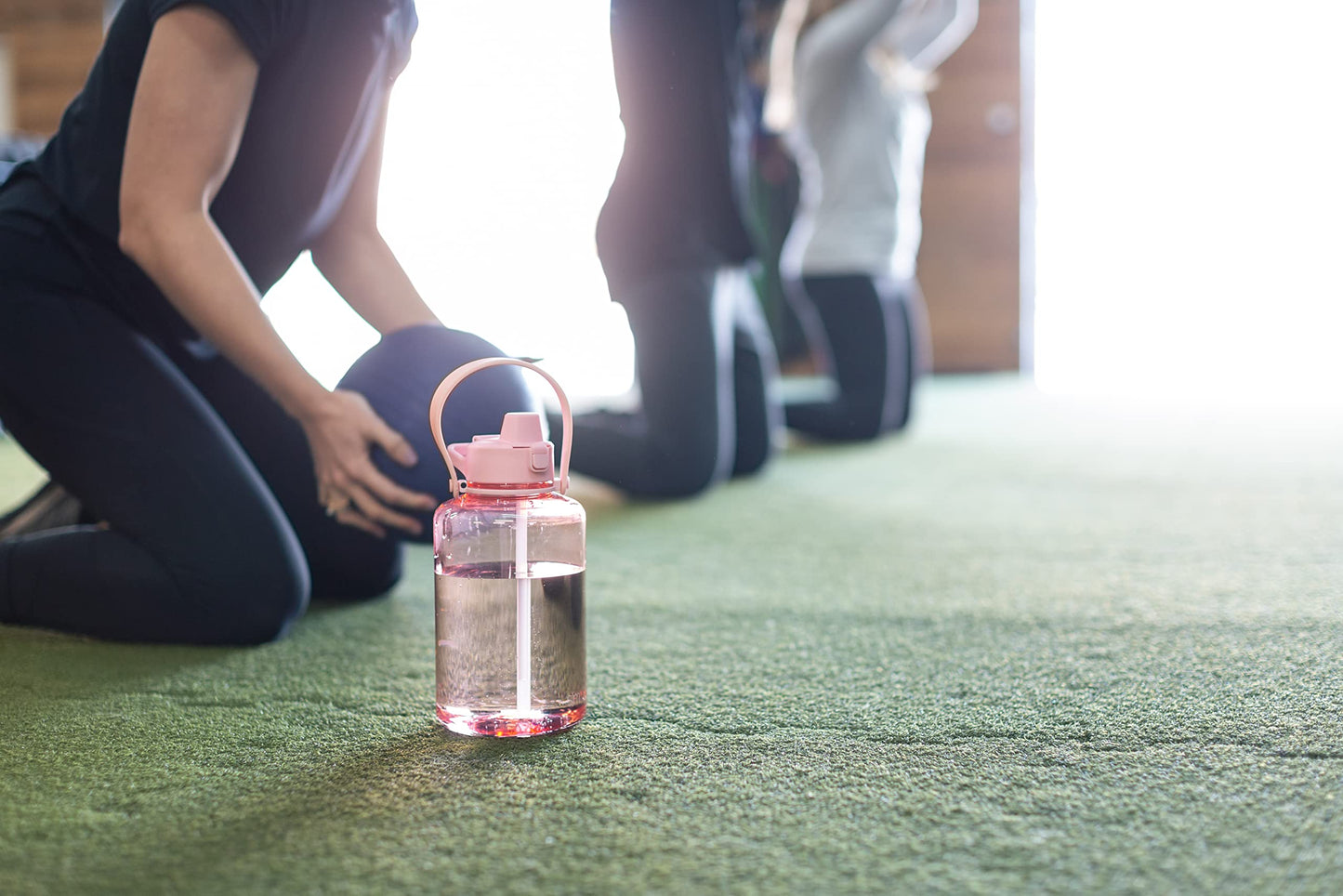 Simple Modern Half Gallon 64 oz Water Bottle with Push Button Silicone Straw Lid & Motivational Measurement Marker | Large Reusable Tritan Plastic Water Jug | Summit Collection | Sweet Taffy