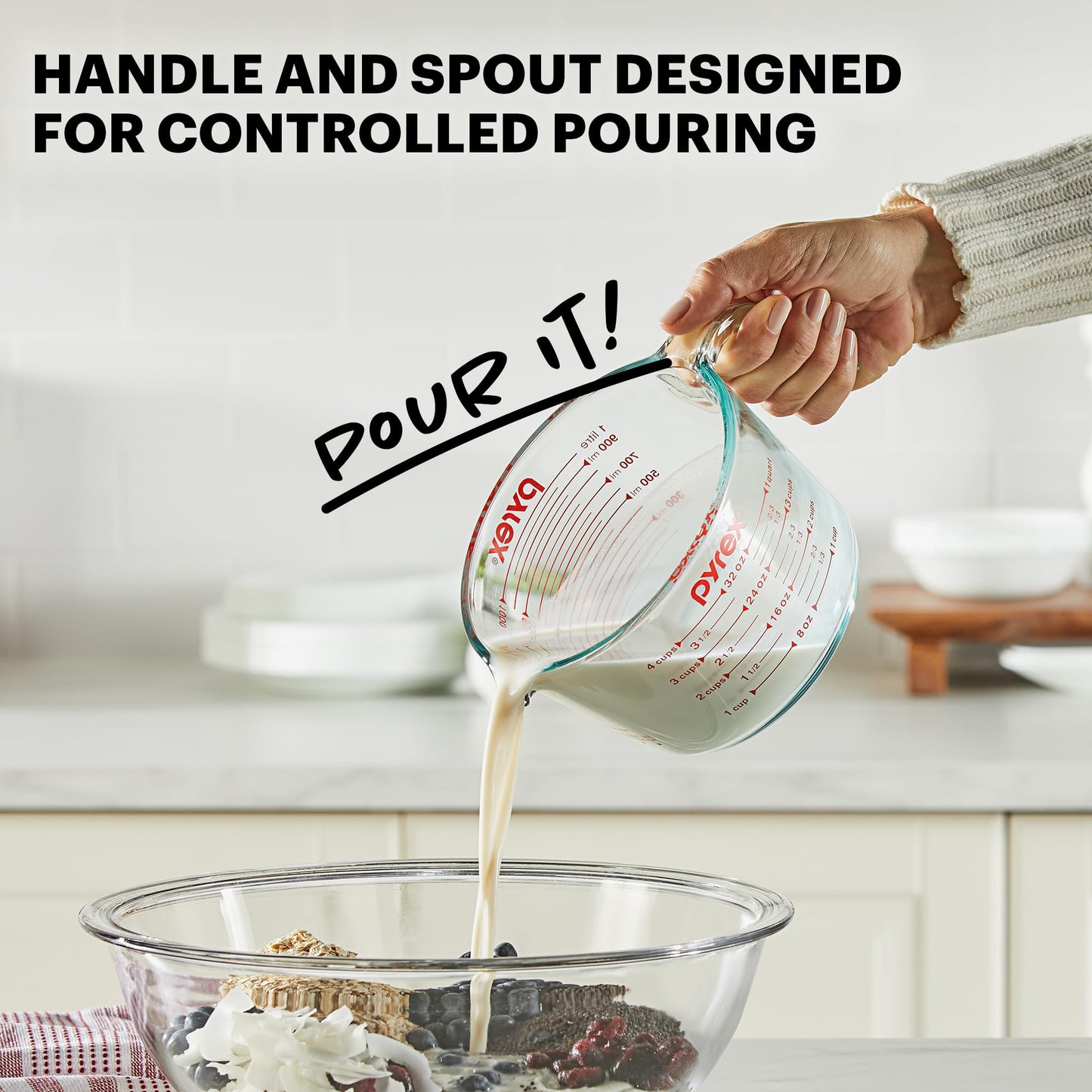 Pyrex Essentials (3-Pack) Glass Measuring Cups Set, (1, 2 & 4 Cup) Measuring Cups For Prepping, Baking and Cooking, Preheated Oven, Dishwasher, Freezer, and Microwave Safe