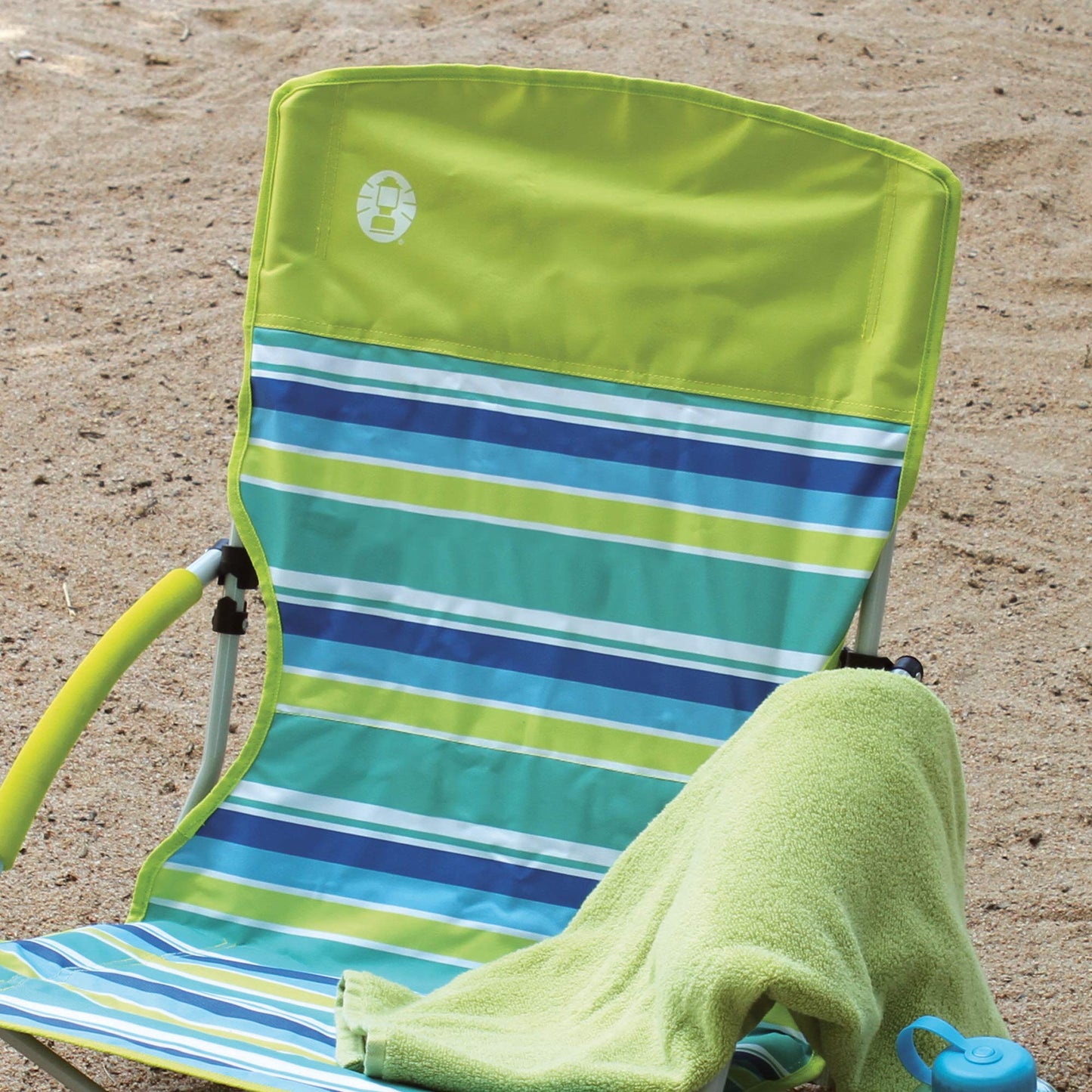 Coleman Utopia Breeze Lightweight Beach Chair with Cup Holder, Comfortable Portable Outdoor Chair with Carry Bag, Supports up to 250lbs, Great for Beach & Yard