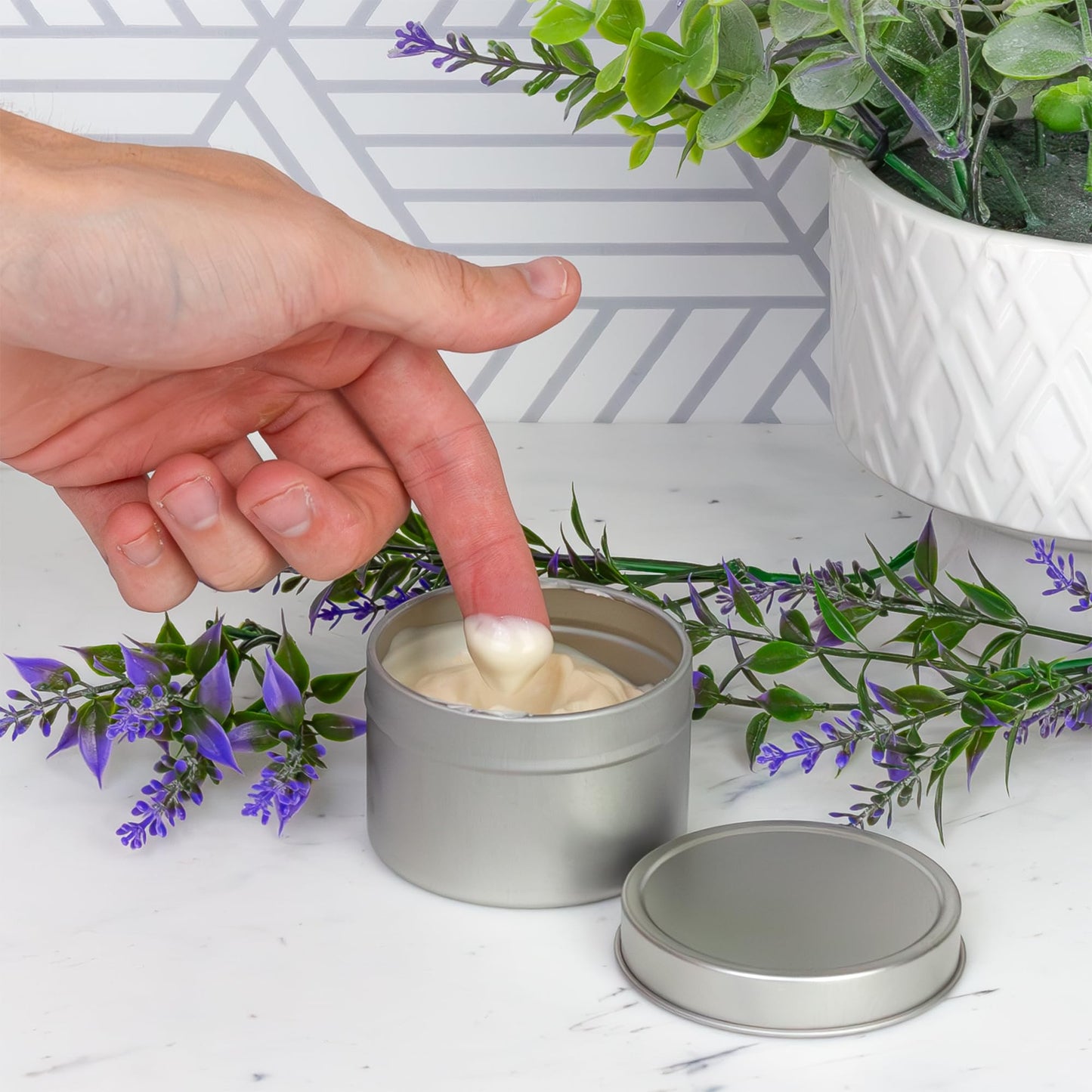 Cornucopia Brands 4-Ounce Metal Tins/Candle Tins (24-Pack); Round Containers w/Slip-On Lids for Party Favors, Candle Making, Spices, Gifts