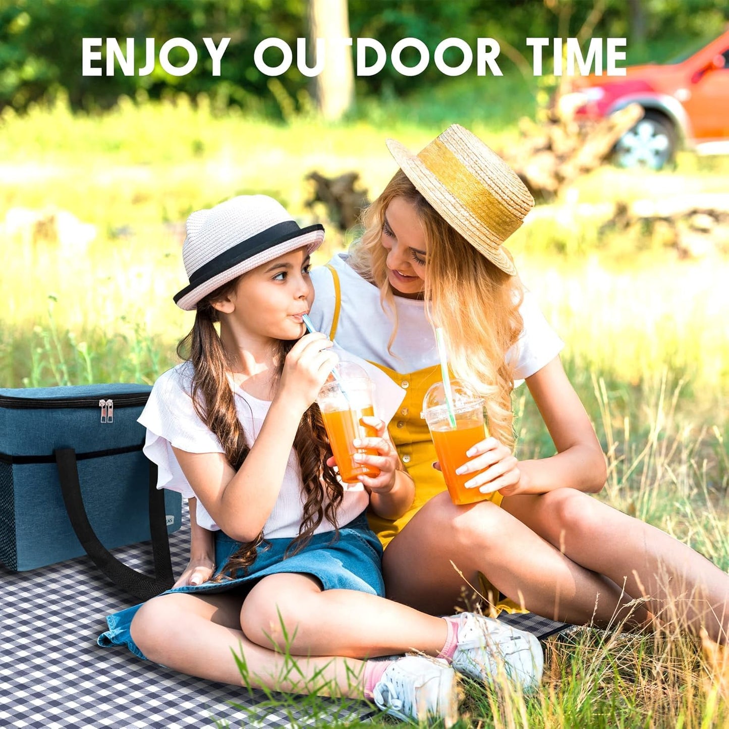 SAMSIER Outdoor Picnic Blankets Waterproof Foldable Sandproof, Extra Large Gingham Cute Picnic Mat Washable Portable for Park Beach Camping Courtyard (Navy Blue, 80"×80")