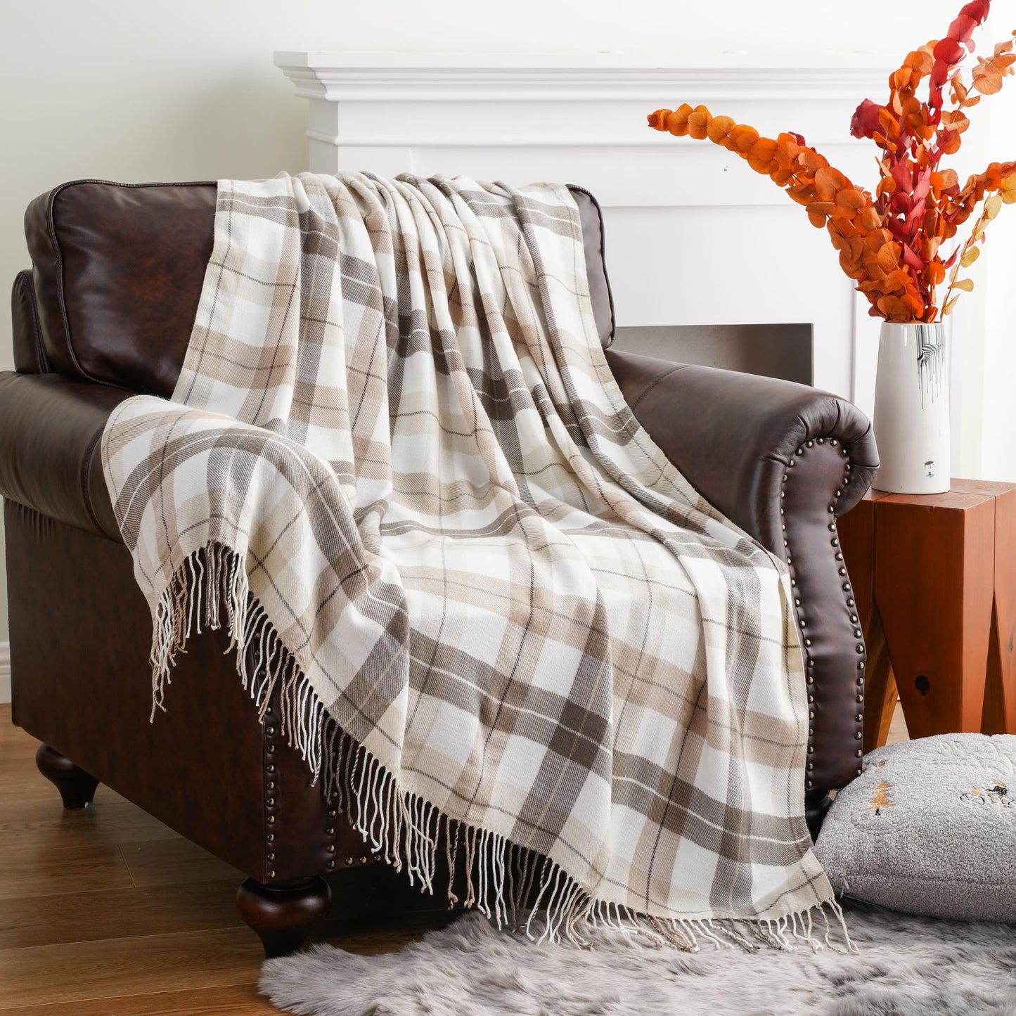 BATTILO HOME Fall Plaid Throw Blanket for Couch, Farmhouse Checkered Decor Throw, Lightweight Beige Throw Blankets for Bed Sofa Neutral Fall Decor, 50"x60"