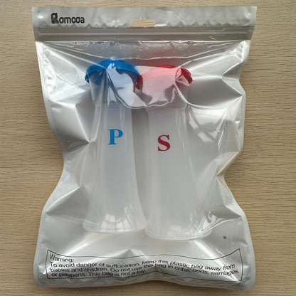 Romooa Set of 2 Plastic Salt and Pepper Shakers with Lids Large Hourglass Covered Moisture Proof Salt Shaker Pepper Container for Home Kitchen Restaurant Camping(Blue Red)