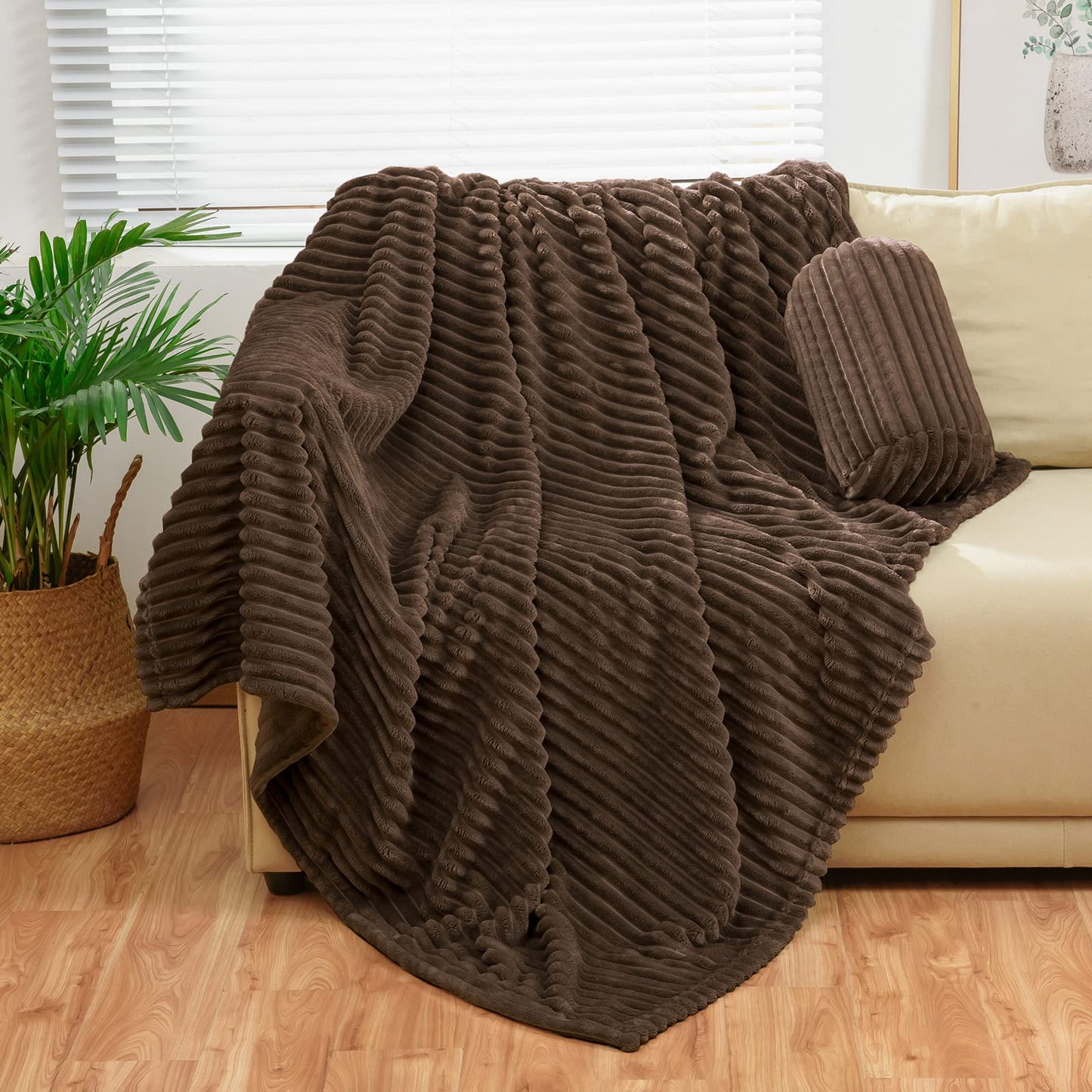 Bnuitland Brown Flannel Throw (50X70 inches) with Storage Pouch,300GSM Super Soft Fleece Stripe Pattern Sofa Blanket for Adults and Kids, Lightweight Cozy Bed Throw for Home Decor All Season