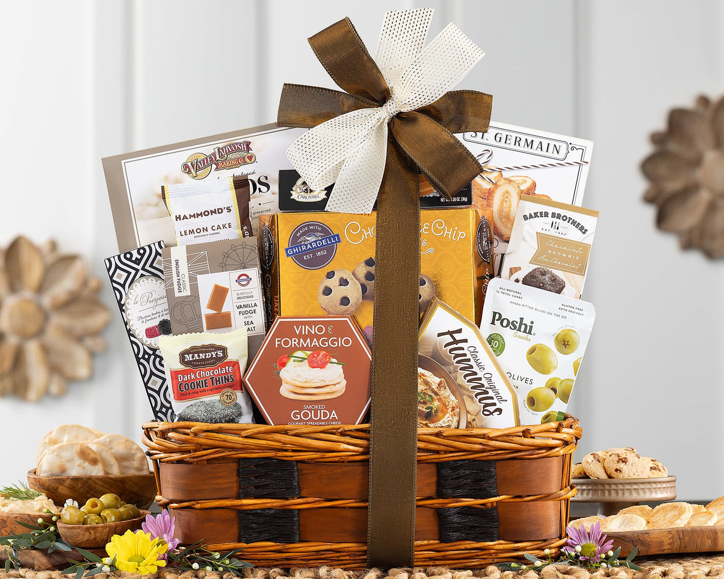 Wine Country Gift Baskets The Bon Appetit Gourmet Gift Basket Gift for Families College Students Appreciation Thank You Congratulations Get Well Soon Care Package
