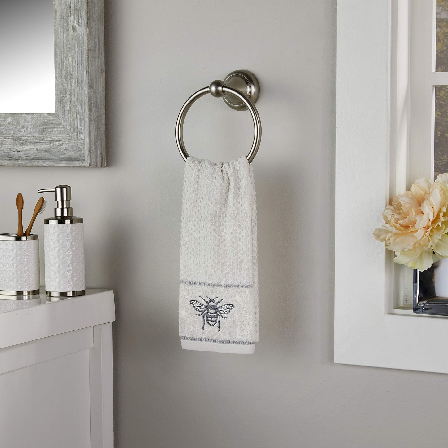 SKL Home Farmhouse Bee Hand Towel Set, White 16x25