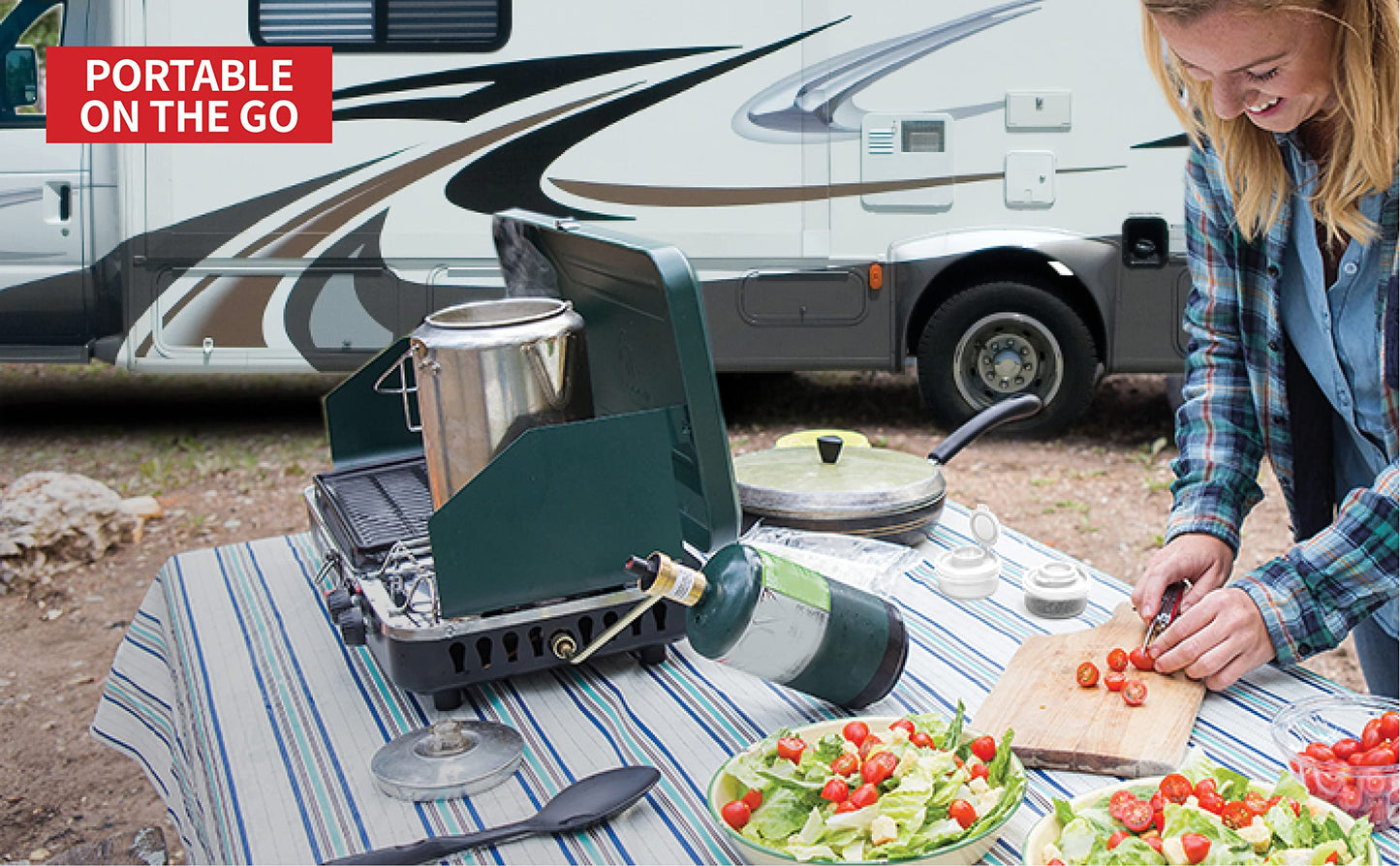 SIGNORAWARE Salt and Pepper Shakers Moisture Proof Mini Salt Shaker to go Camping Picnic Outdoors Kitchen Lunch Boxes Travel Spice Set Clear with colored lids Plastic Airtight Dispenser (Small,3 pack)