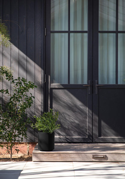 Veradek Demi Series Round Planter for Porch, Patio, Backyard | Durable Plastic-Stone Composite Material | Modern Décor for Tall Plants, Flowers