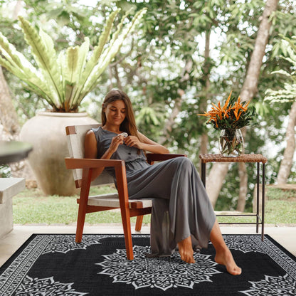 CAMILSON Outdoor Rug, 5x7 Medallion Black White Modern Area Rugs for Indoor and Outdoor Patios, Kitchen and Hallway Mats, Washable Porch Deck Outside Carpet (Medallion Black, 5 x 7)