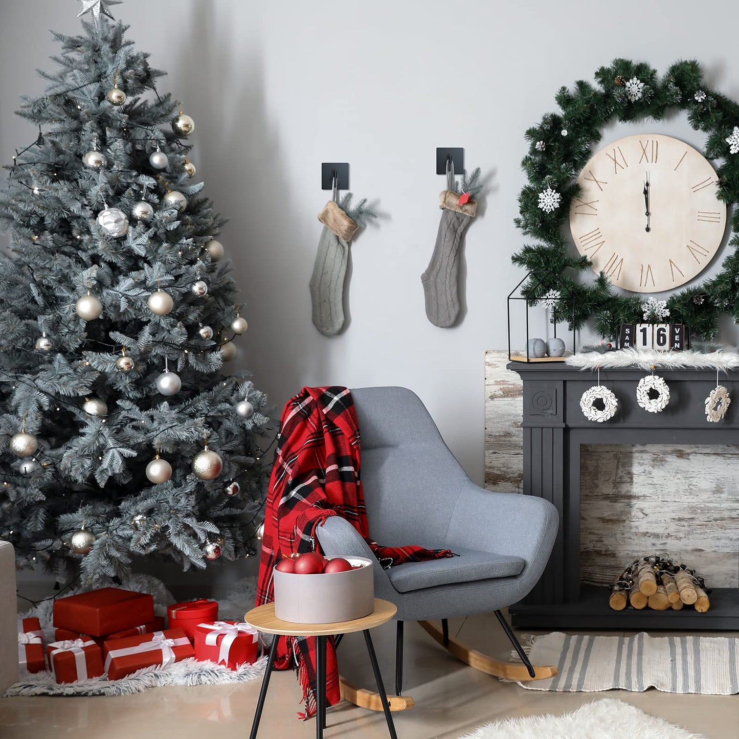 VIS'V Adhesive Towel Hooks, Waterproof Shower Wall Stick on Hooks, 2 Extra Adhesive Strips, Black, 4 Pcs