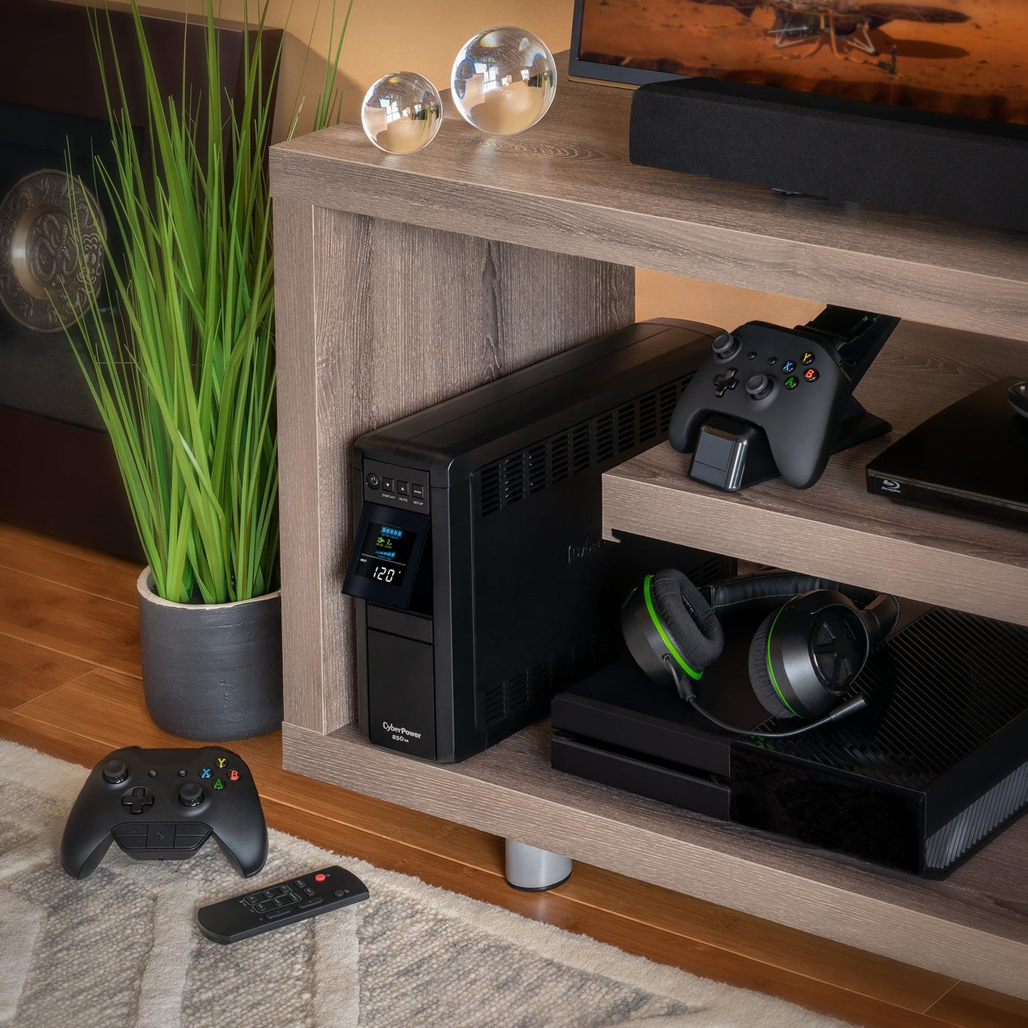 CyberPower CP850PFCLCD PFC Sinewave UPS Battery Backup and Surge Protector, 850VA/510W, 10 Outlets, AVR, Mini-Tower; UL Certified