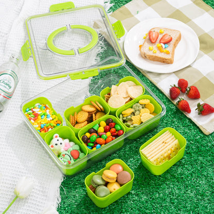 WACOI Divided Snack Serving Tray with Lid and Handle Travel Snackle Charcuterie Container Portable Storage Organizer for Candy, Fruits, Nuts, Snacks, Party, Picnic (1pack, Green)